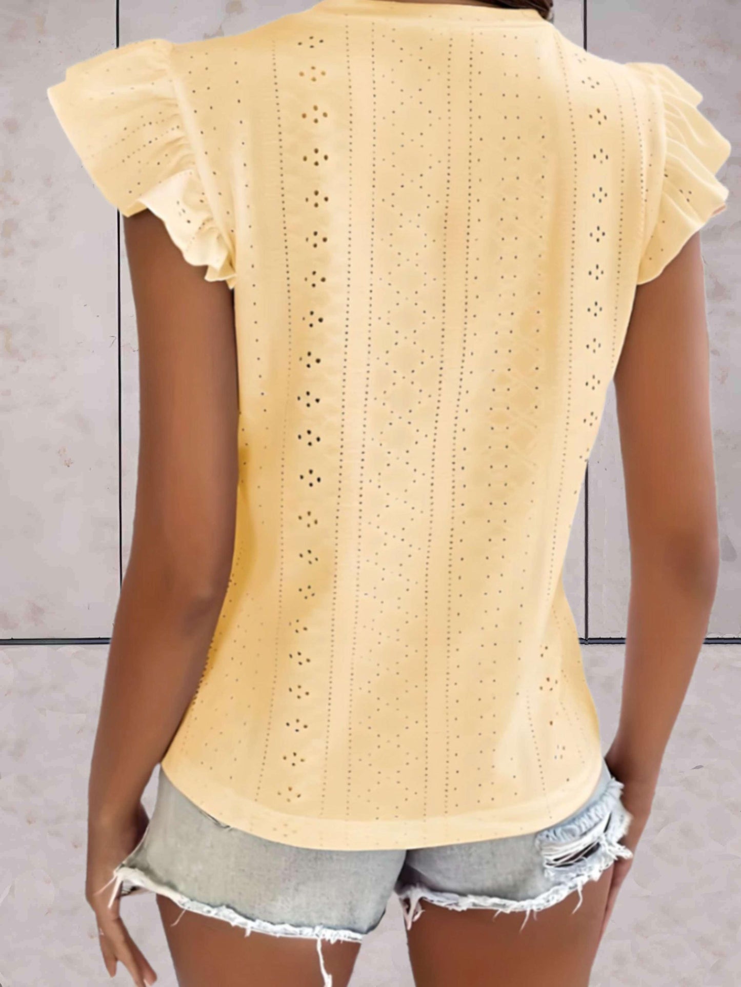 Sleeveless Ruffled Casual Top for Women - Stylish Elegance Rebooters Womens Shirts