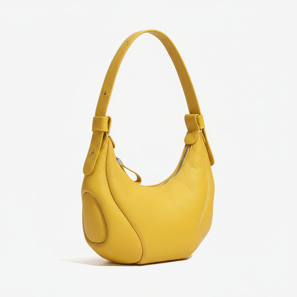 Giovanna Niche Vintage Leather Crescent Bag Rebooters