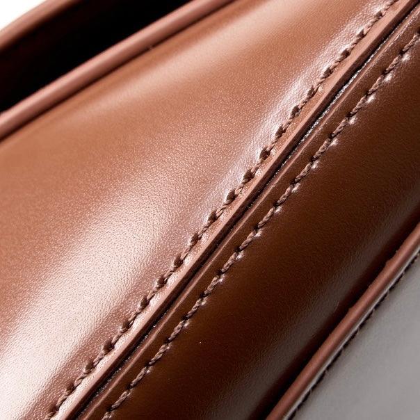 Giulia Chic Genuine Leather Saddle Bag Rebooters