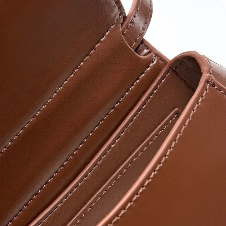 Giulia Chic Genuine Leather Saddle Bag Rebooters