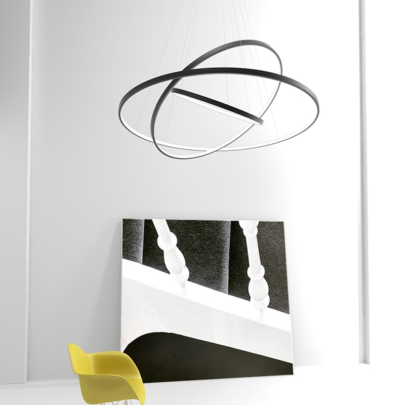 Stunning Eclipse Chandelier - Illuminate Your Space with Elegance - Rebooters