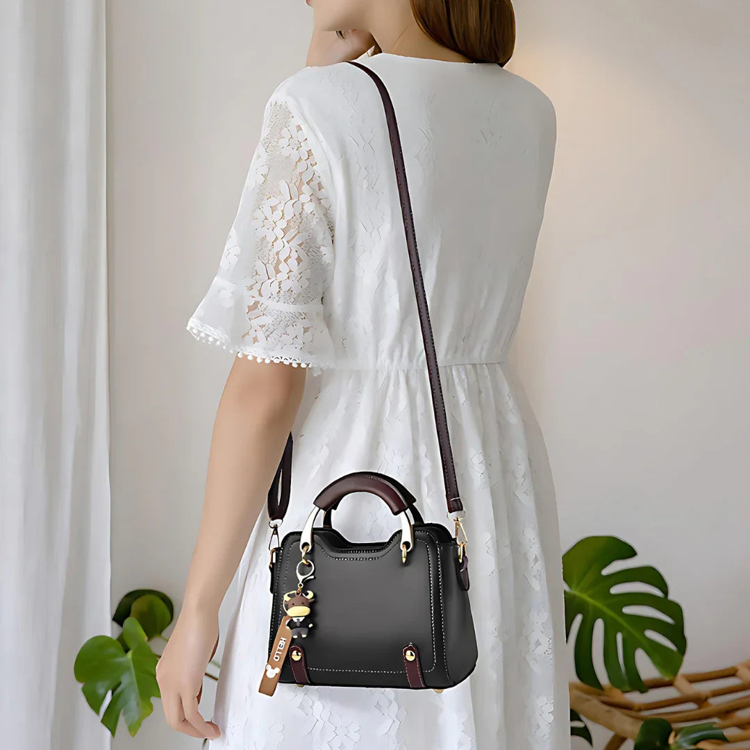 Giulia Elegante Luxe Crossbody Bag Rebooters