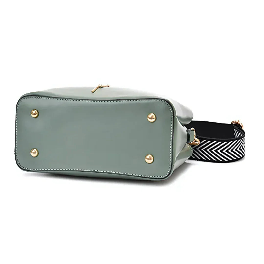 Noemi Eleganza Handbag: Timeless Luxury Redefined Rebooters