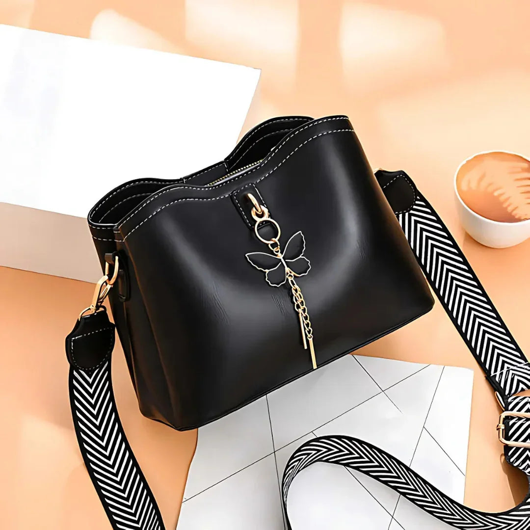 Noemi Eleganza Handbag: Timeless Luxury Redefined Rebooters