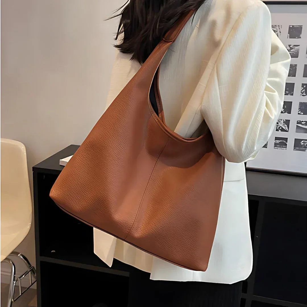 Rosana Eleganza Handbag: Timeless Sophistication Rebooters