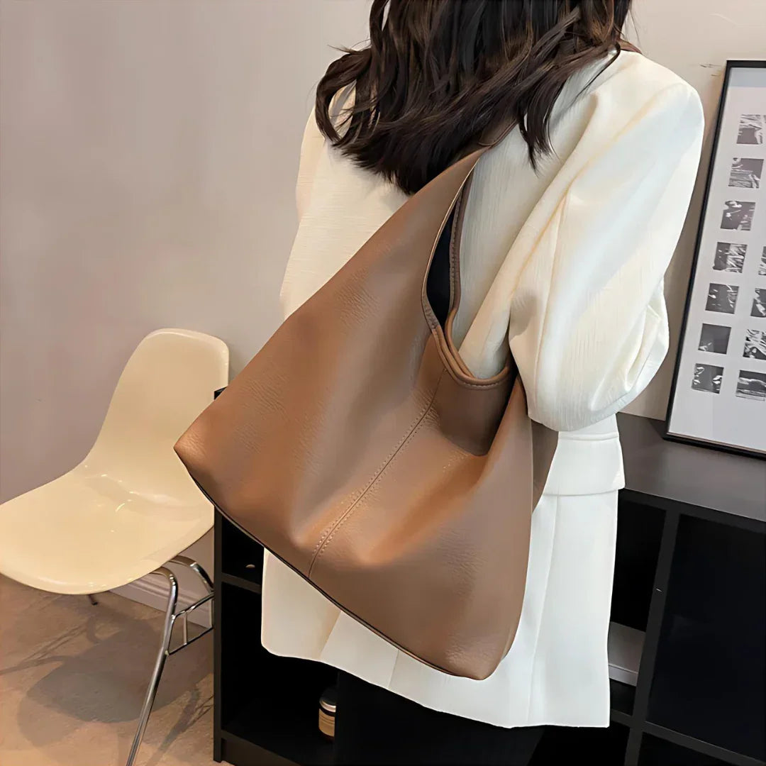 Rosana Eleganza Handbag: Timeless Sophistication Rebooters