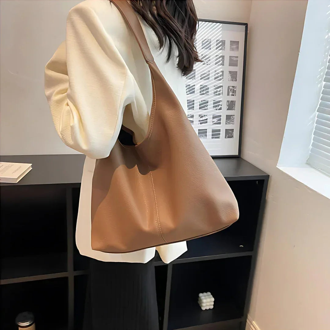 Rosana Eleganza Handbag: Timeless Sophistication Rebooters