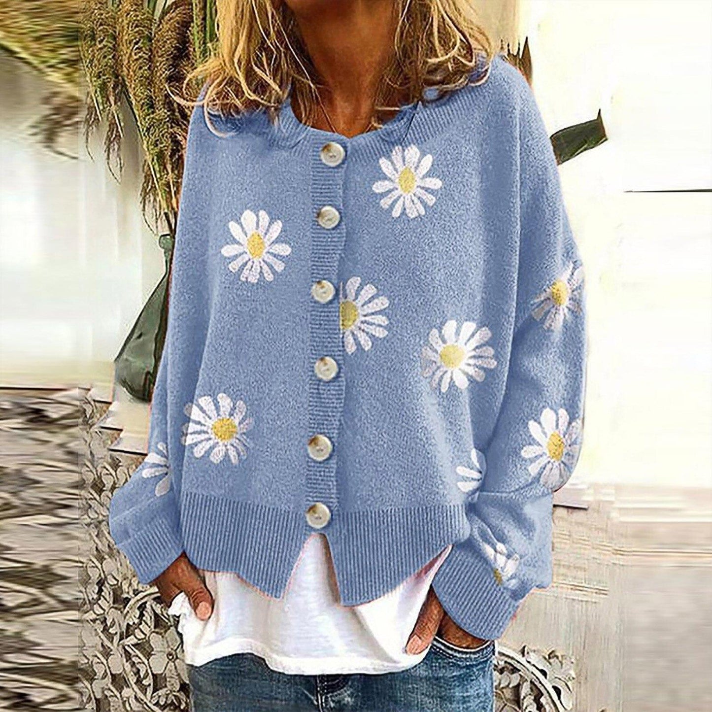 Womens Charming Floral Print Button-Up Cardigan for Every Occasion - Rebooters