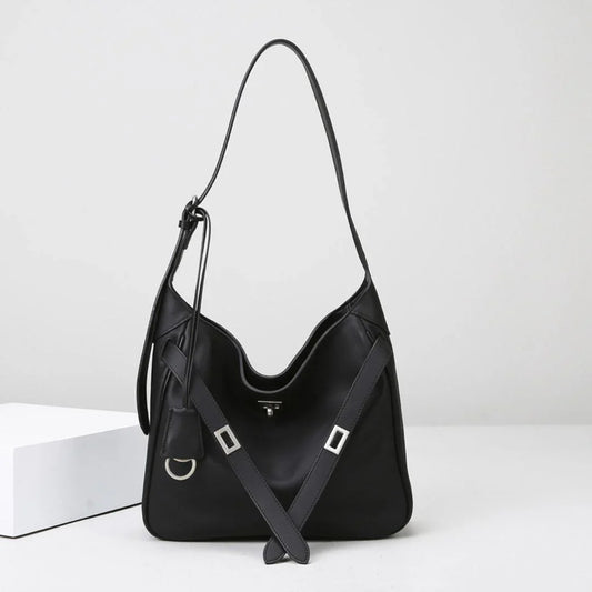 Giulia Bice Handbag: Timeless Elegance in Leather Rebooters