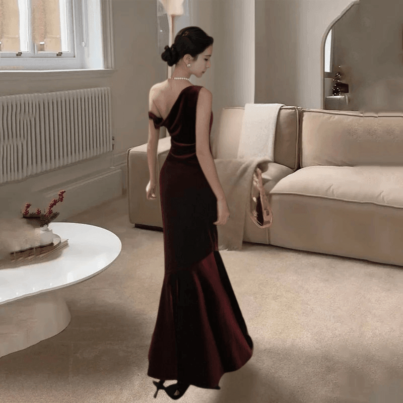 Laney Elegant Velvet Mermaid Evening Gown for Formal Wear - Rebooters -Women's Dresses