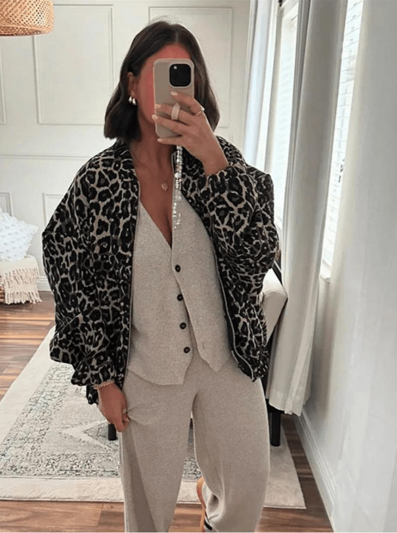 Womens Stylish Leopard Print Bomber Jacket for Trendy Look - Rebooters