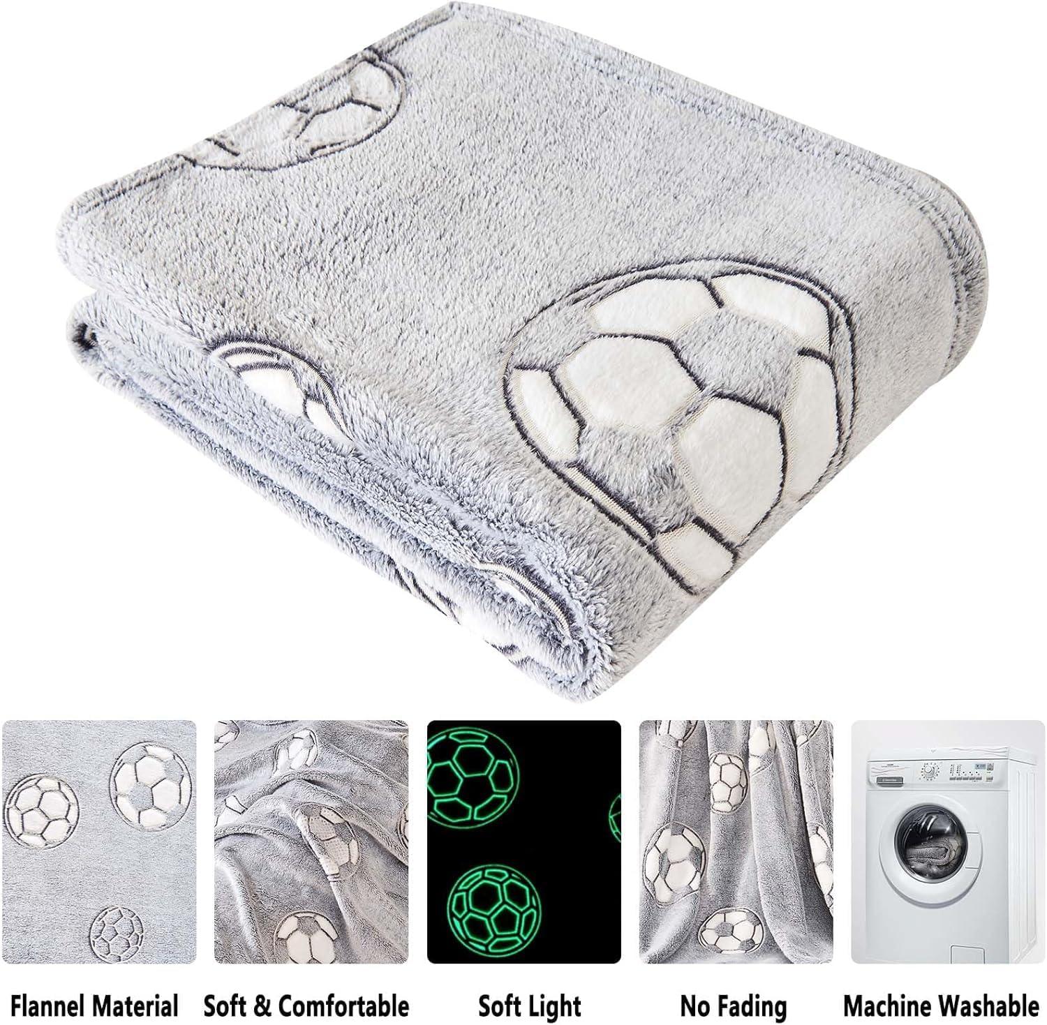 Glow-in-the-Dark Football Blanket – 130 × 150 cm, Kids, Soft Throw, Luminous Print