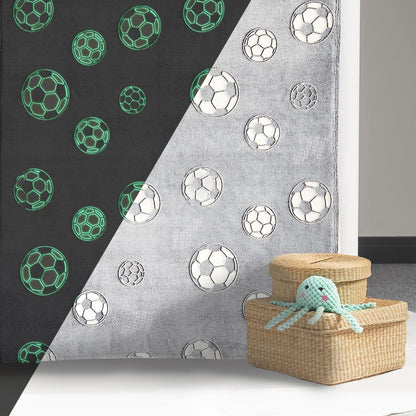 Glow-in-the-Dark Football Blanket – 130 × 150 cm, Kids, Soft Throw, Luminous Print - Rebooters