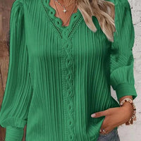 Cozy Solid Colored Tops For Women - Casual Fall Style Rebooters Womens Shirts