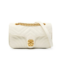 Amore Elegante Genuine Leather Chain Crossbody Bag