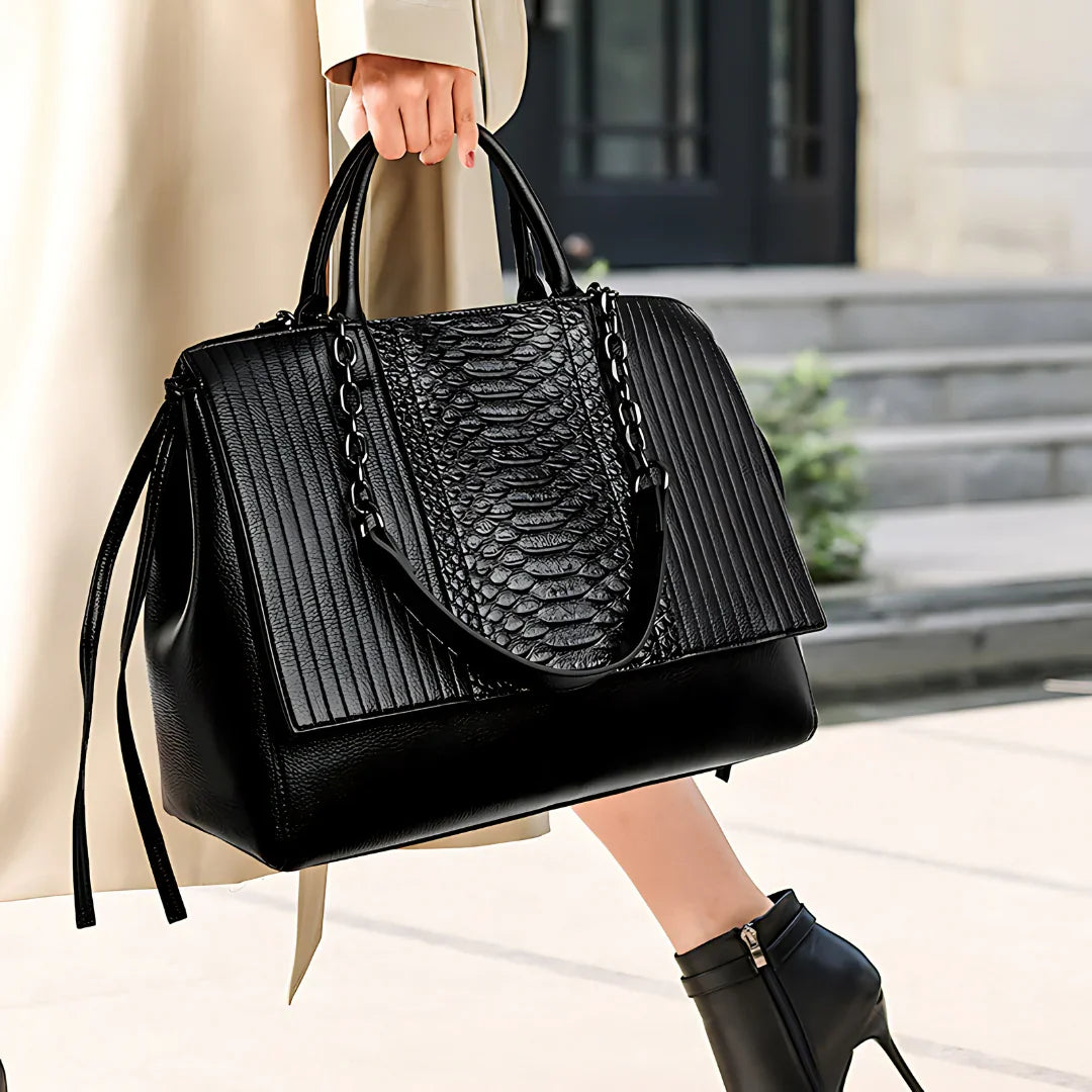 Ilaria Bella Notte Leather Handbag Rebooters