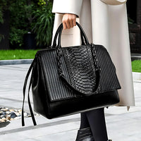 Ilaria Bella Notte Leather Handbag Rebooters