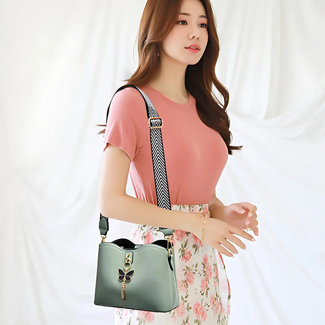 Noemi Eleganza Handbag: Timeless Luxury Redefined Rebooters