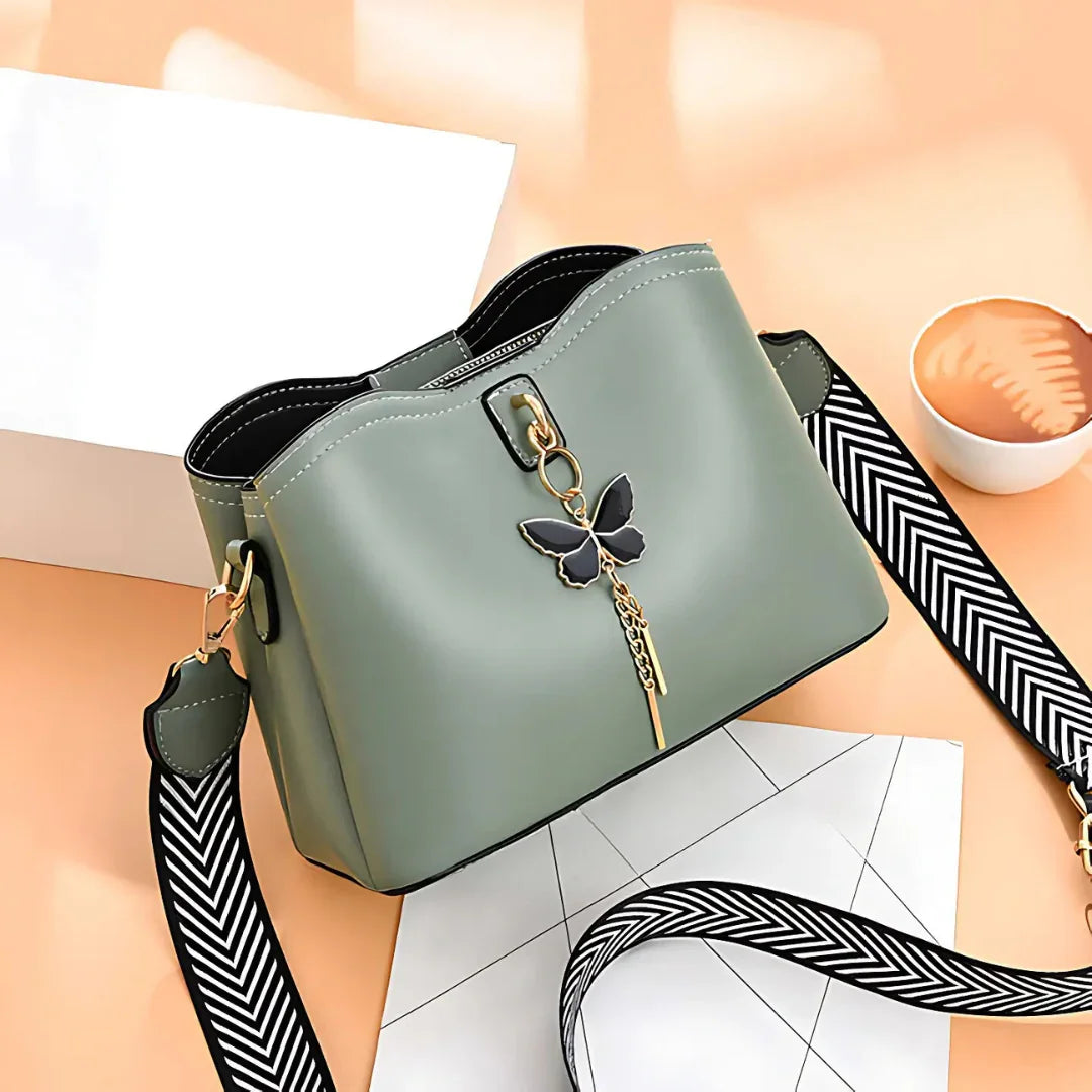 Noemi Eleganza Handbag: Timeless Luxury Redefined Rebooters