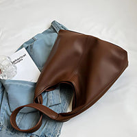 Rosana Eleganza Handbag: Timeless Sophistication Rebooters