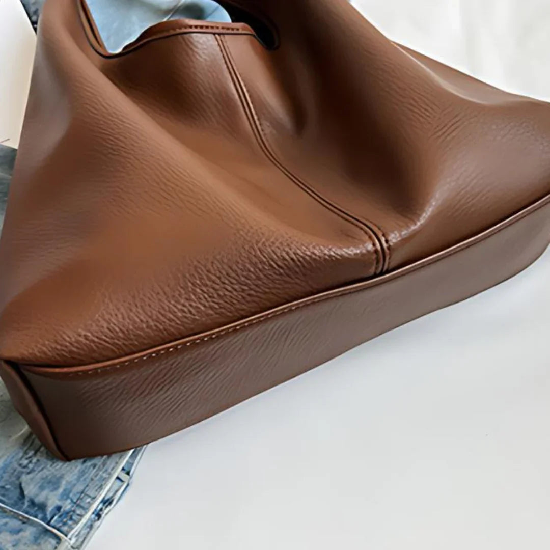 Rosana Eleganza Handbag: Timeless Sophistication Rebooters