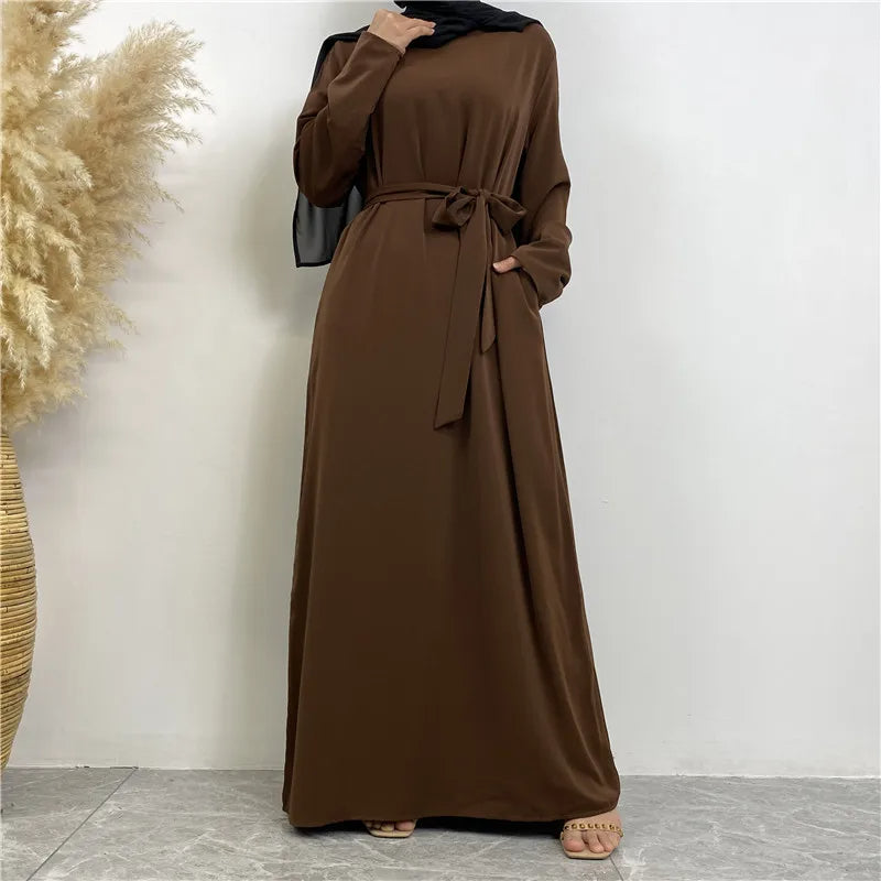 Elegant Abaya for Women in Lightweight Breathable Fabric - Rebooters