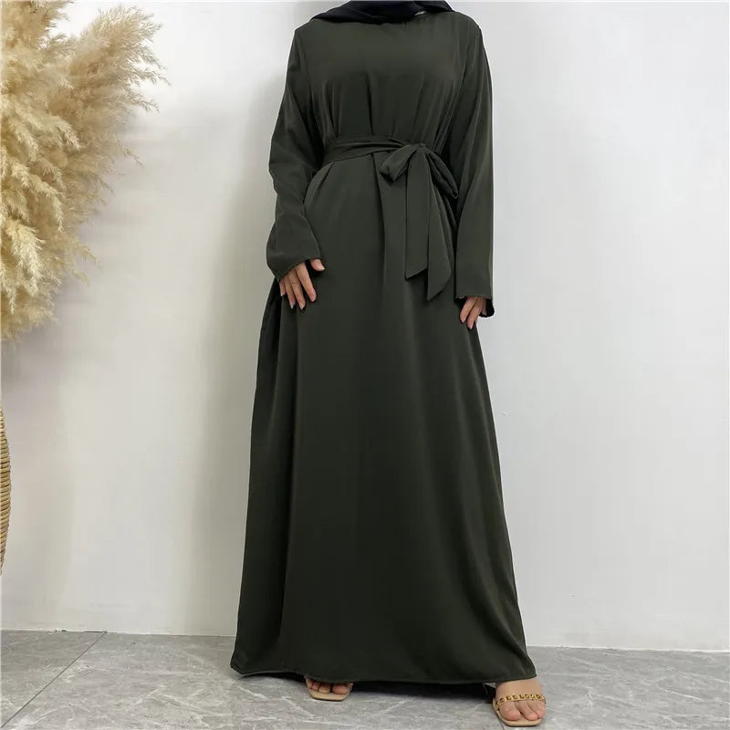 Elegant Abaya for Women in Lightweight Breathable Fabric - Rebooters