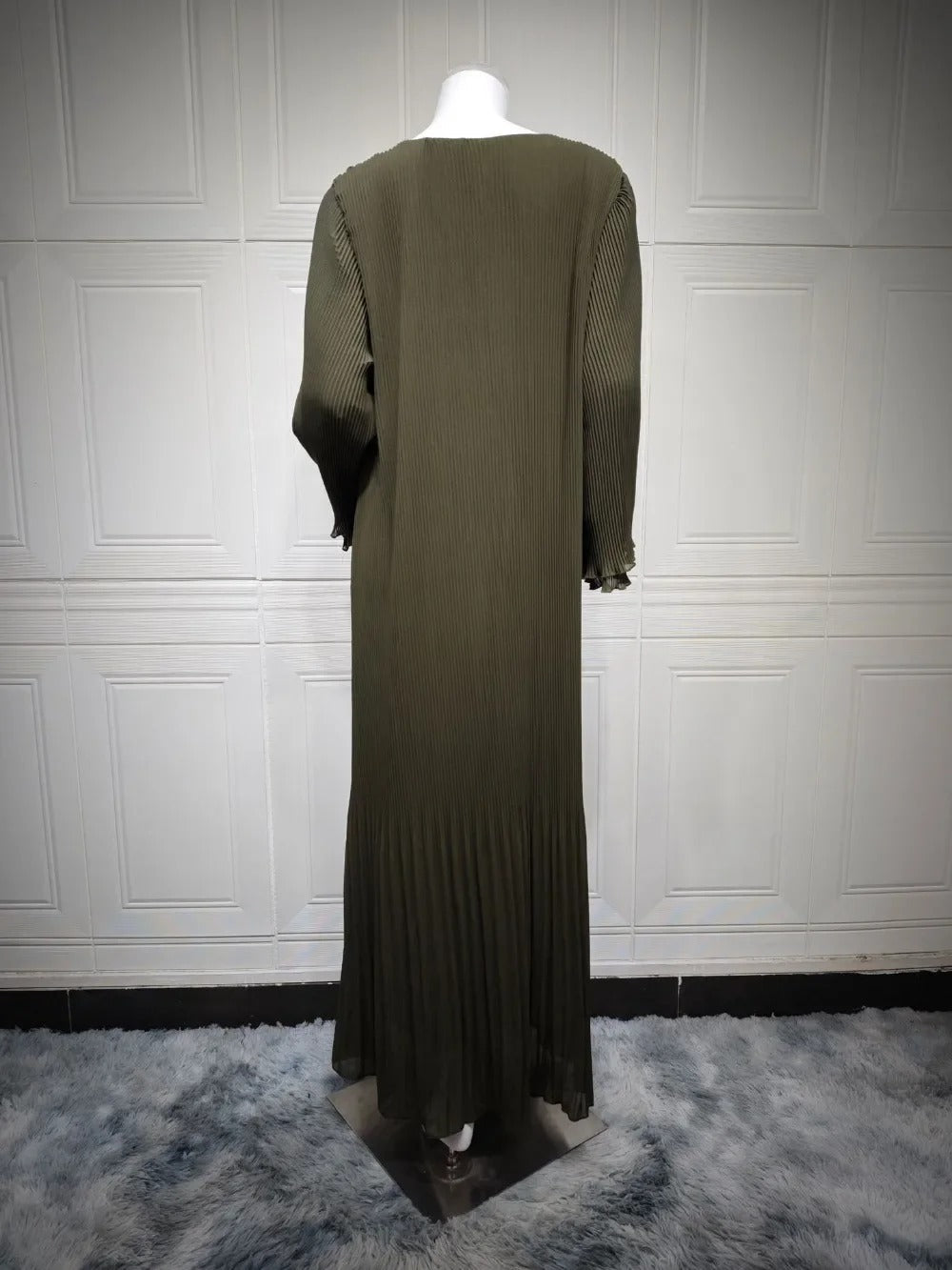 Womens Graceful Long-Sleeve Pleated Modest Abaya Dress - Rebooters