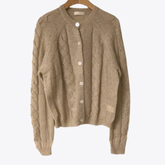 Womens Chic Everyday Cardigan for Timeless Elegance - Rebooters
