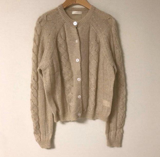 Womens Chic Everyday Cardigan for Timeless Elegance - Rebooters