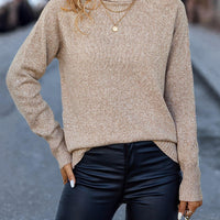 Womens Timeless Turtleneck Sweater for Effortless Elegance - Rebooters