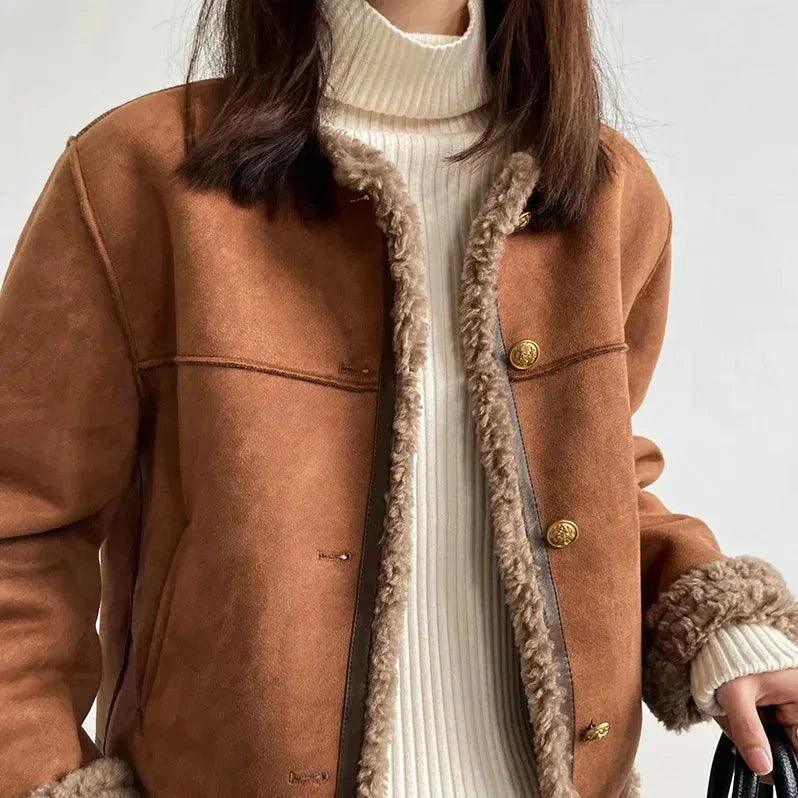 Womens Luxurious Faux Shearling Jacket for Cozy Chic Style - Rebooters