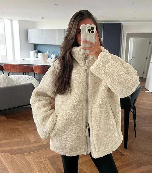 Womens Cozy Fleece Zip-Up Jacket for Ultimate Comfort - Rebooters