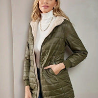 Womens Stylish Lightweight Quilted Bomber Jacket for Comfort - Rebooters
