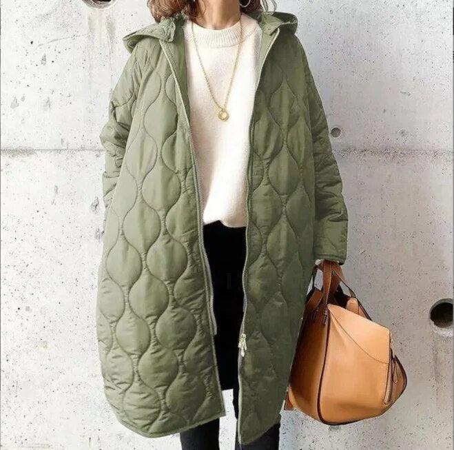 Womens Luxurious Quilted Hooded Coat for Ultimate Warmth - Rebooters