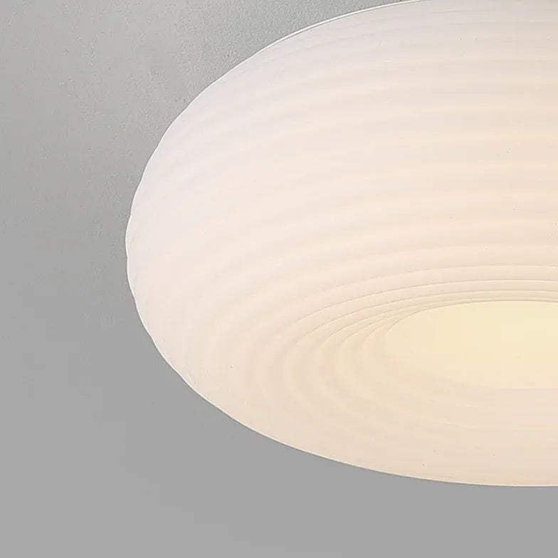 White Round Ceiling Light for Living Room - Quinn Style - Rebooters