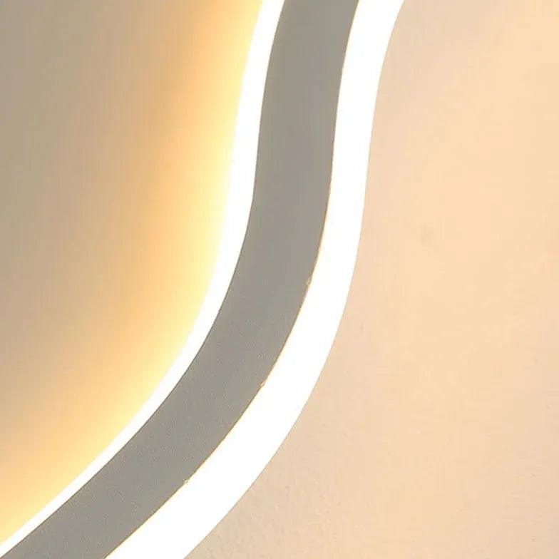 Linear Tube Wave-Shaped Ceiling Light for Modern Spaces - Rebooters