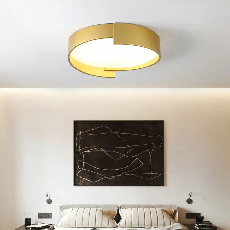 Notched Round Minimalist Ceiling Light for Modern Spaces - Rebooters