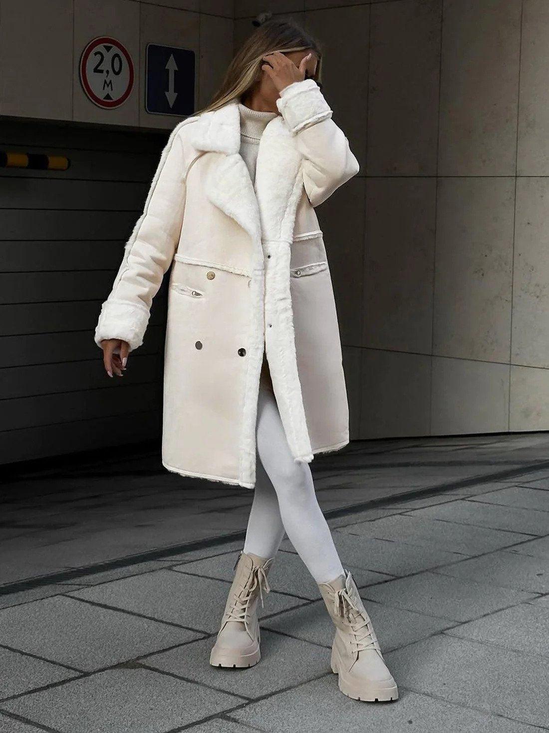 Womens Luxurious Shearling-Lined Coat for Ultimate Comfort - Rebooters